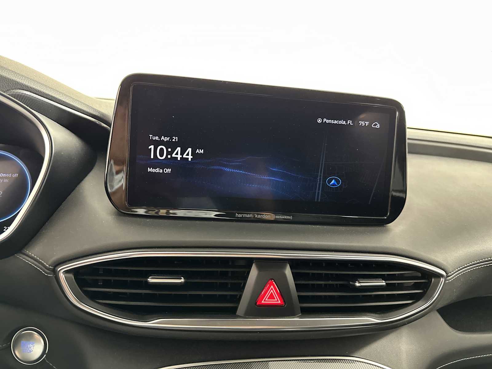 Certified 2023 Hyundai Santa Fe SEL Premium image 19