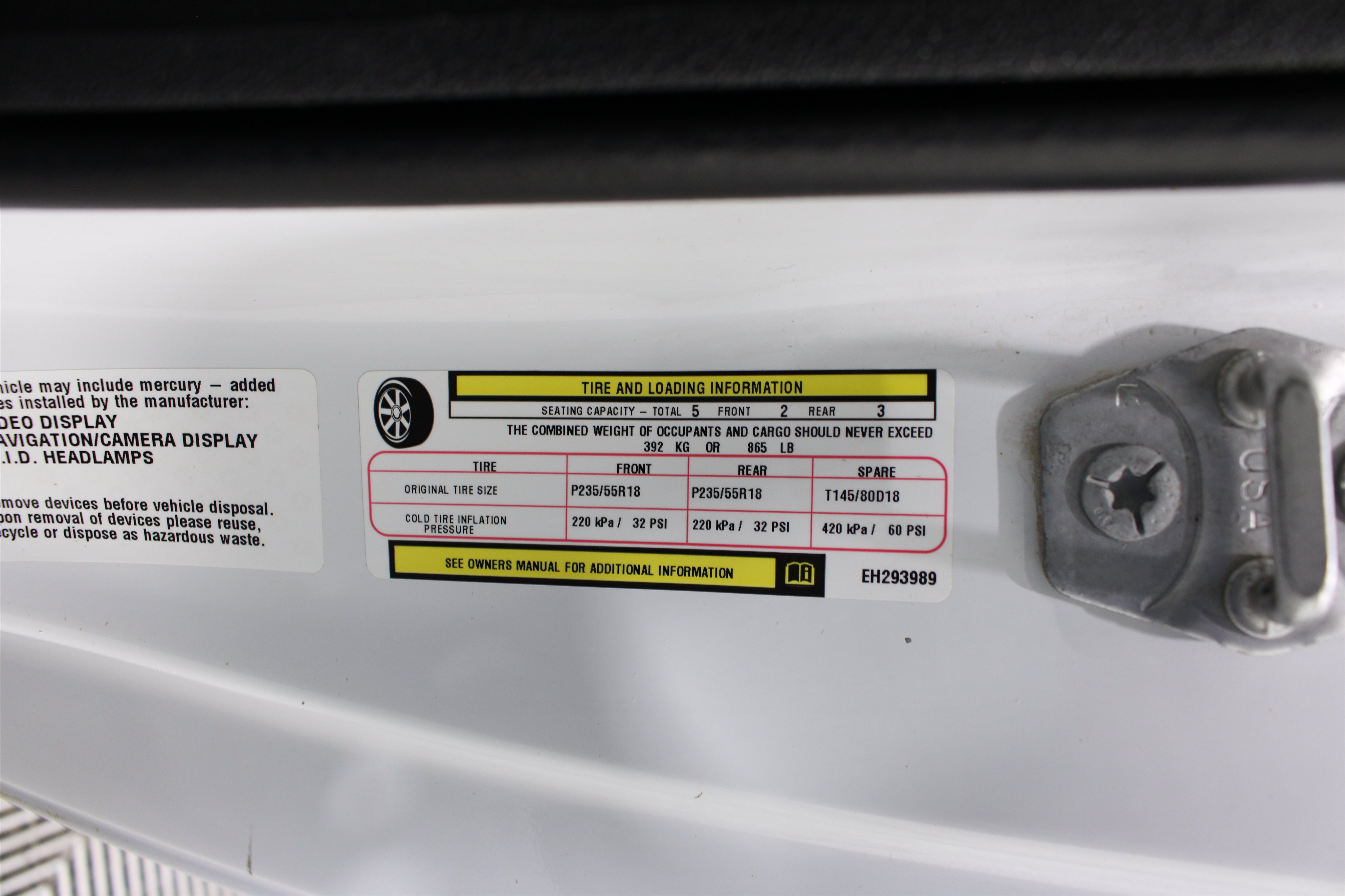 Used 2014 Dodge Challenger SXT RWD image 29