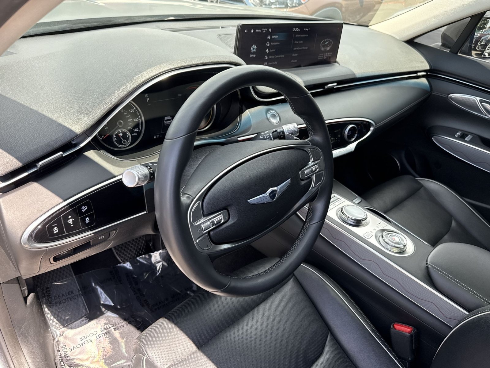 Used 2022 Genesis GV70 2.5T w/ Advanced Package AWD/4WD image 15