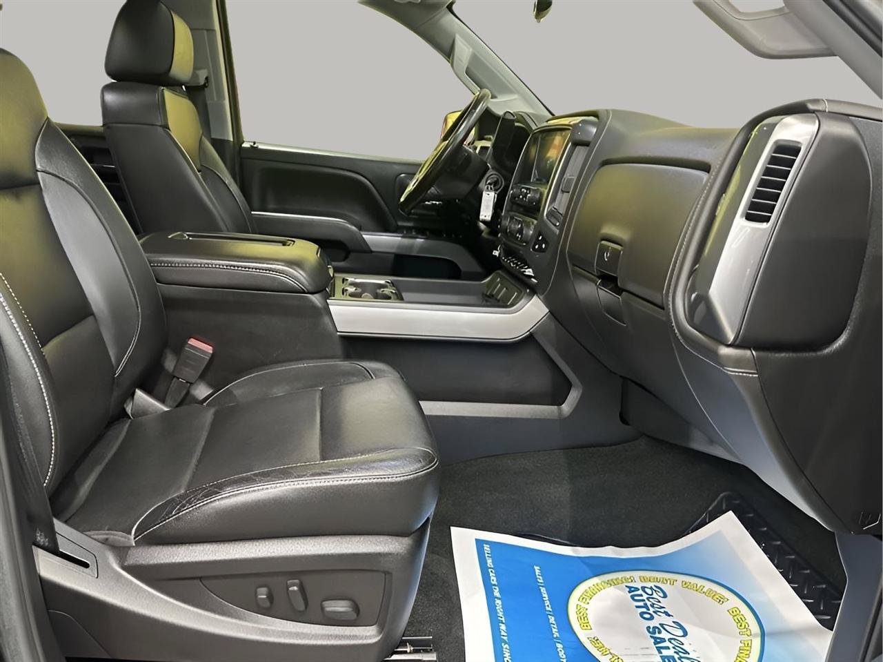 Used 2018 Chevrolet Silverado 2500 LTZ w/ Duramax Plus Package AWD/4WD image 18