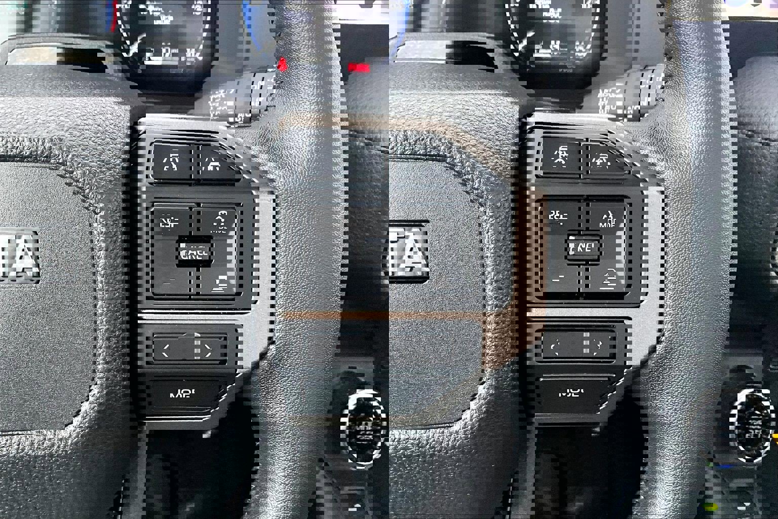 Used 2025 Toyota Land Cruiser image 18