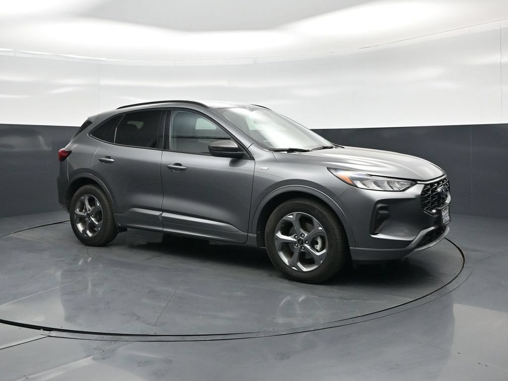 Certified 2023 Ford Escape ST-Line w/ Tech Pack #1 FWD image 58