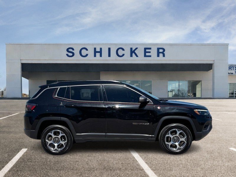Used 2022 Jeep Compass Trailhawk w/ Trailhawk Elite Group AWD/4WD video 2