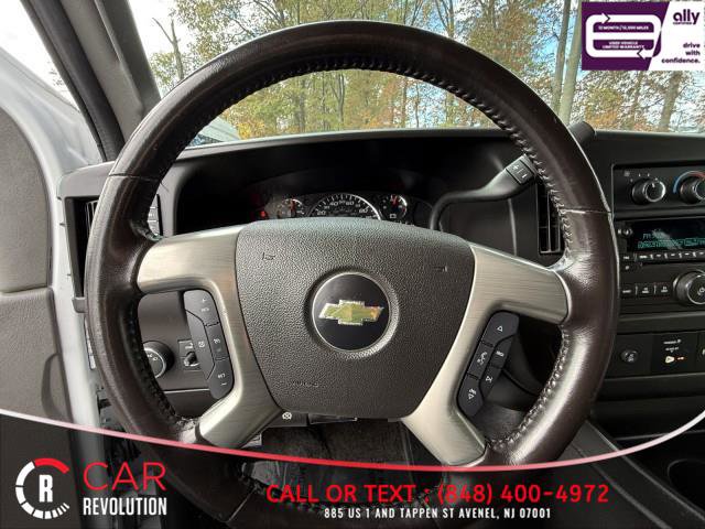 Used 2017 Chevrolet Express 3500 LT w/ LT Preferred Equipment Group image 15