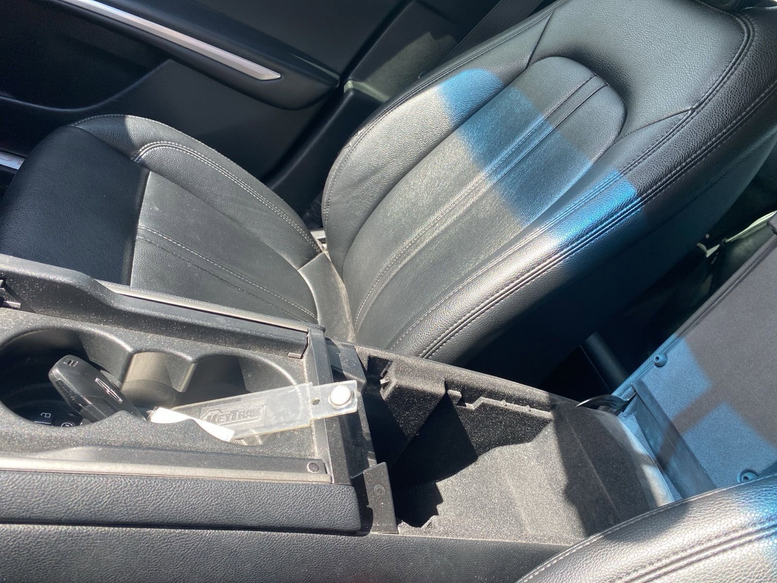 Used 2016 Lincoln MKZ FWD image 18