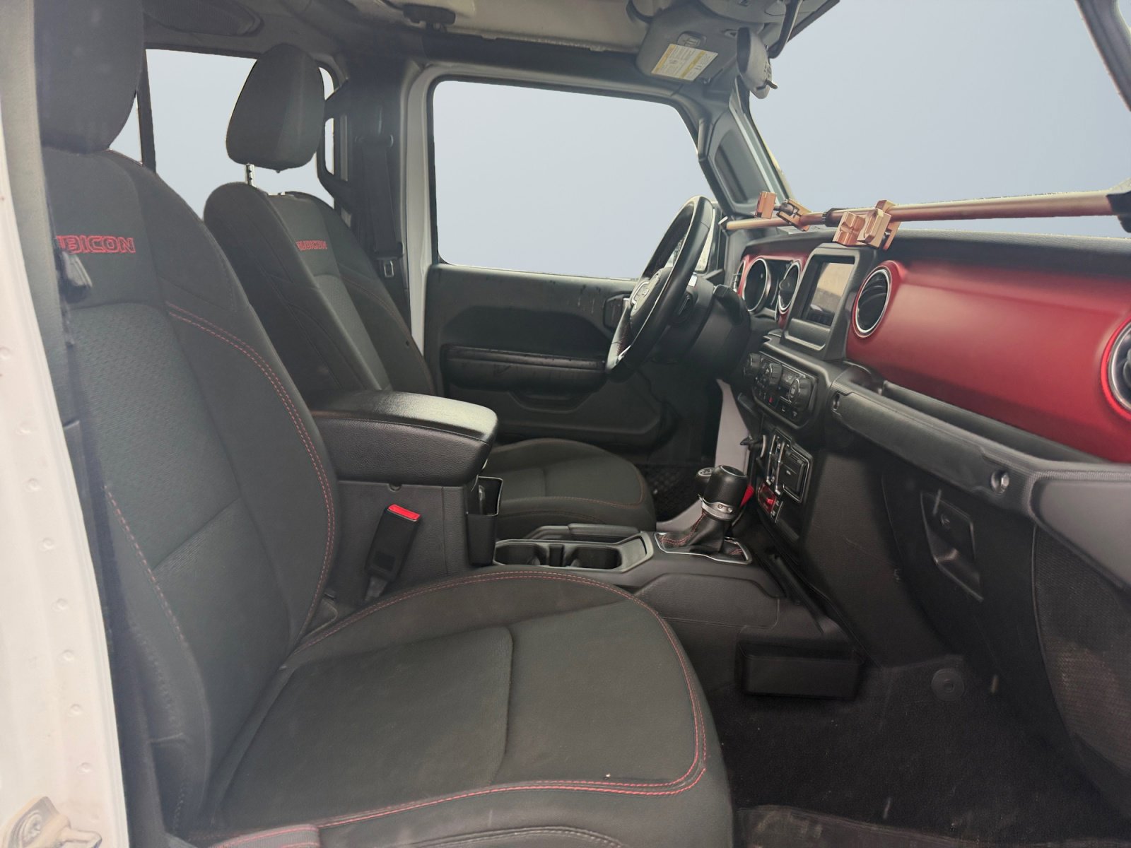 Used 2020 Jeep Gladiator Rubicon w/ Trailer Tow Package image 17