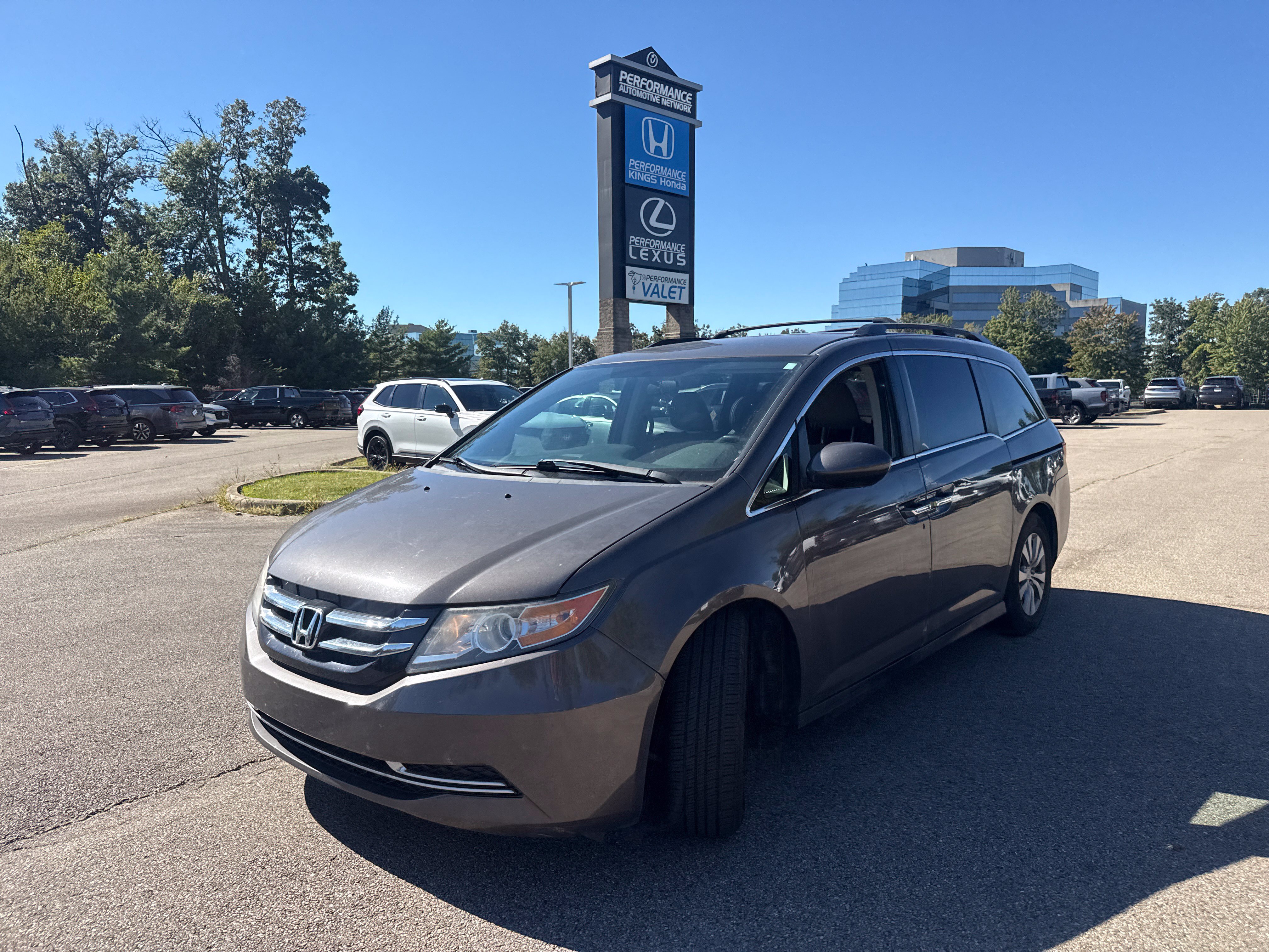 Used 2016 Honda Odyssey SE image 14