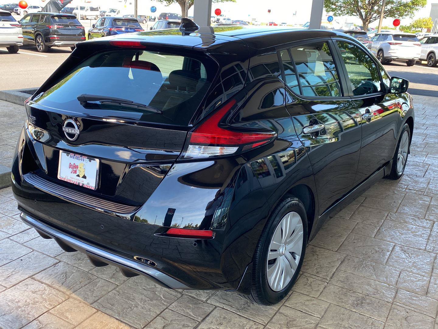 Certified 2023 Nissan Leaf S FWD image 7