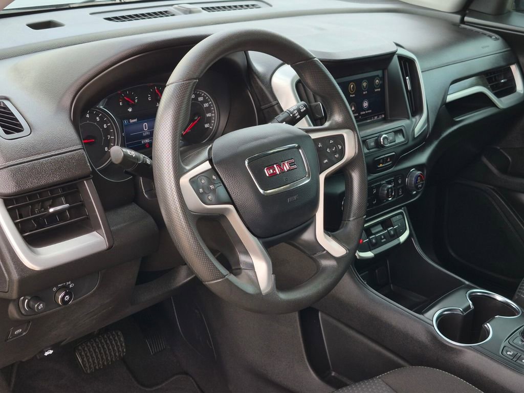 Used 2023 GMC Terrain SLE w/ Driver Convenience Package image 28