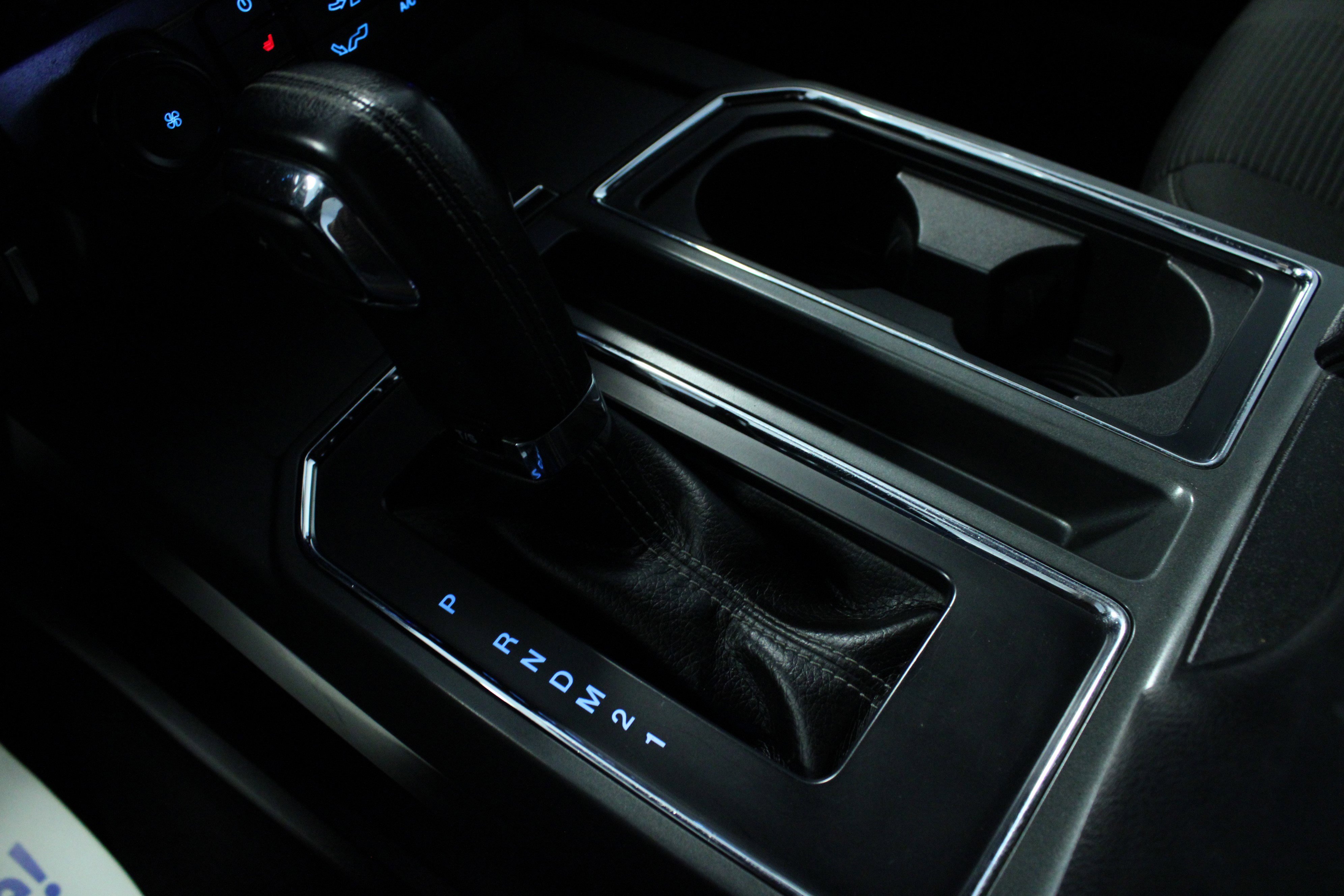 Used 2016 Ford F150 XLT w/ Equipment Group 302A Luxury image 23