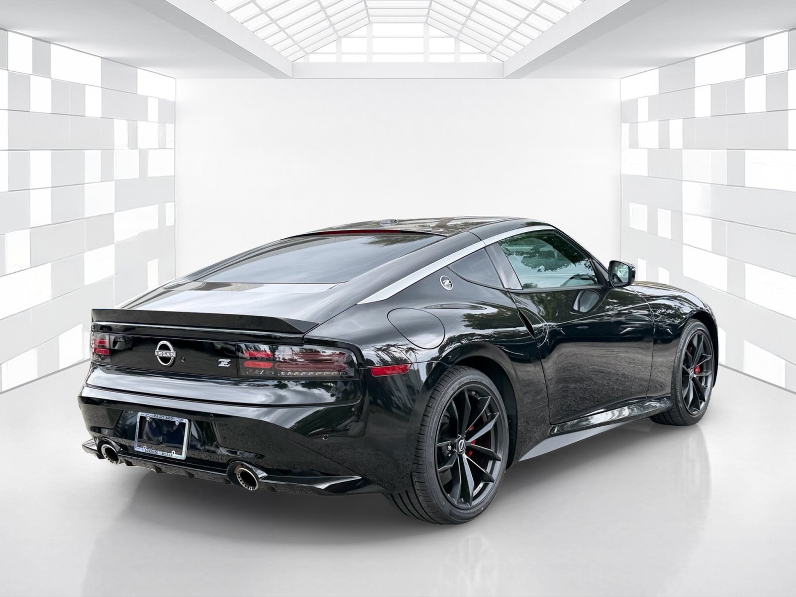 Certified 2025 Nissan Z Performance w/ Floor Mat Package RWD image 7