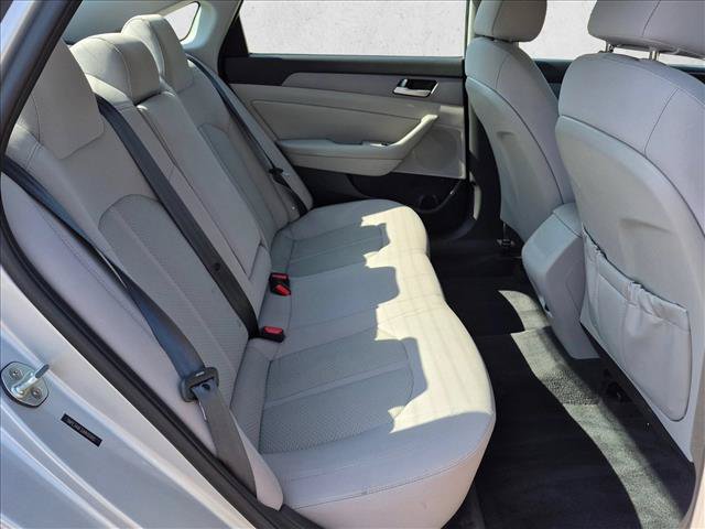 Used 2018 Hyundai Sonata SEL FWD image 18