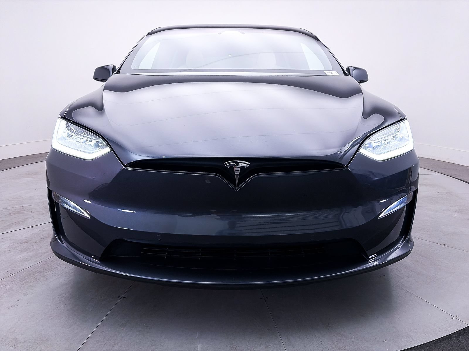 Used 2022 Tesla Model X Plaid AWD/4WD image 11