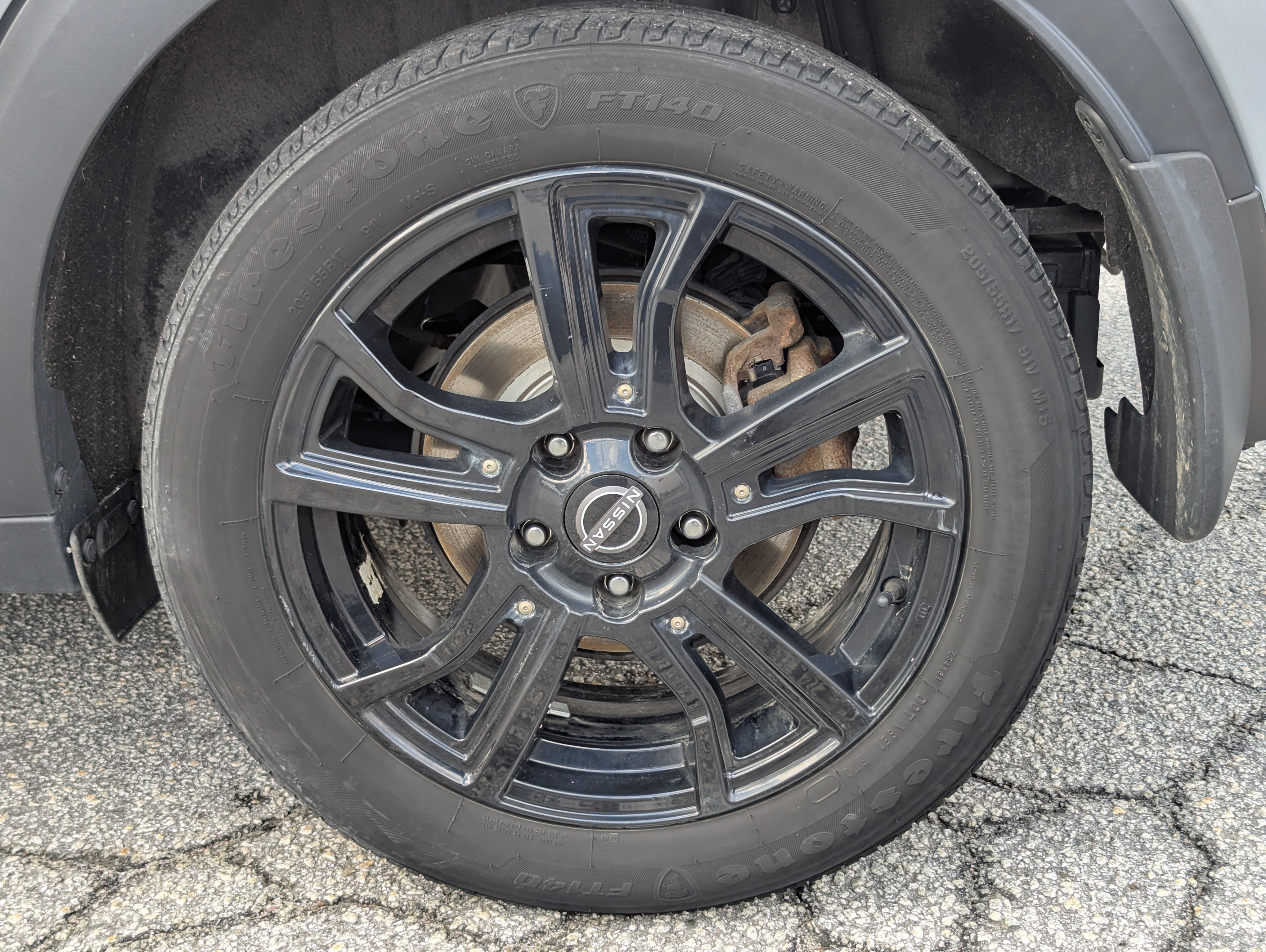 Used 2023 Nissan Kicks SV image 10