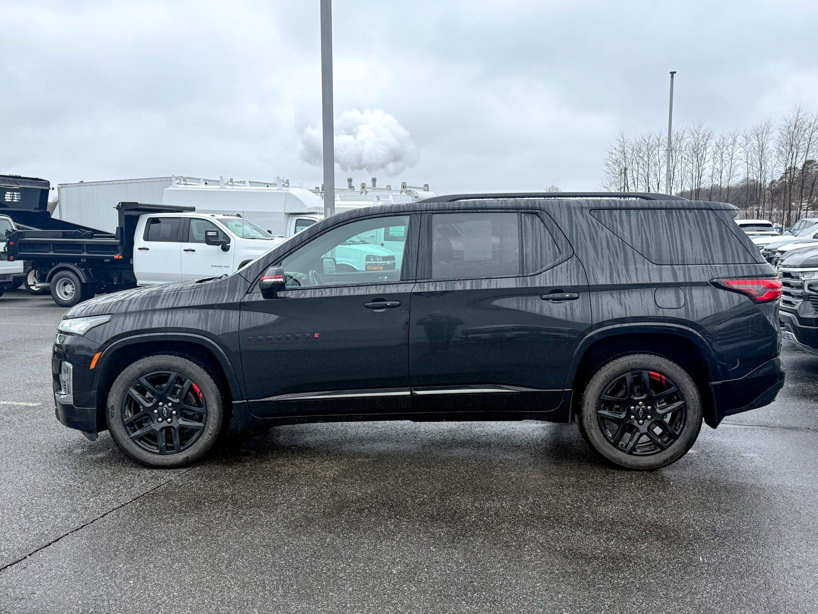 Certified 2023 Chevrolet Traverse Premier w/ Redline Edition image 4