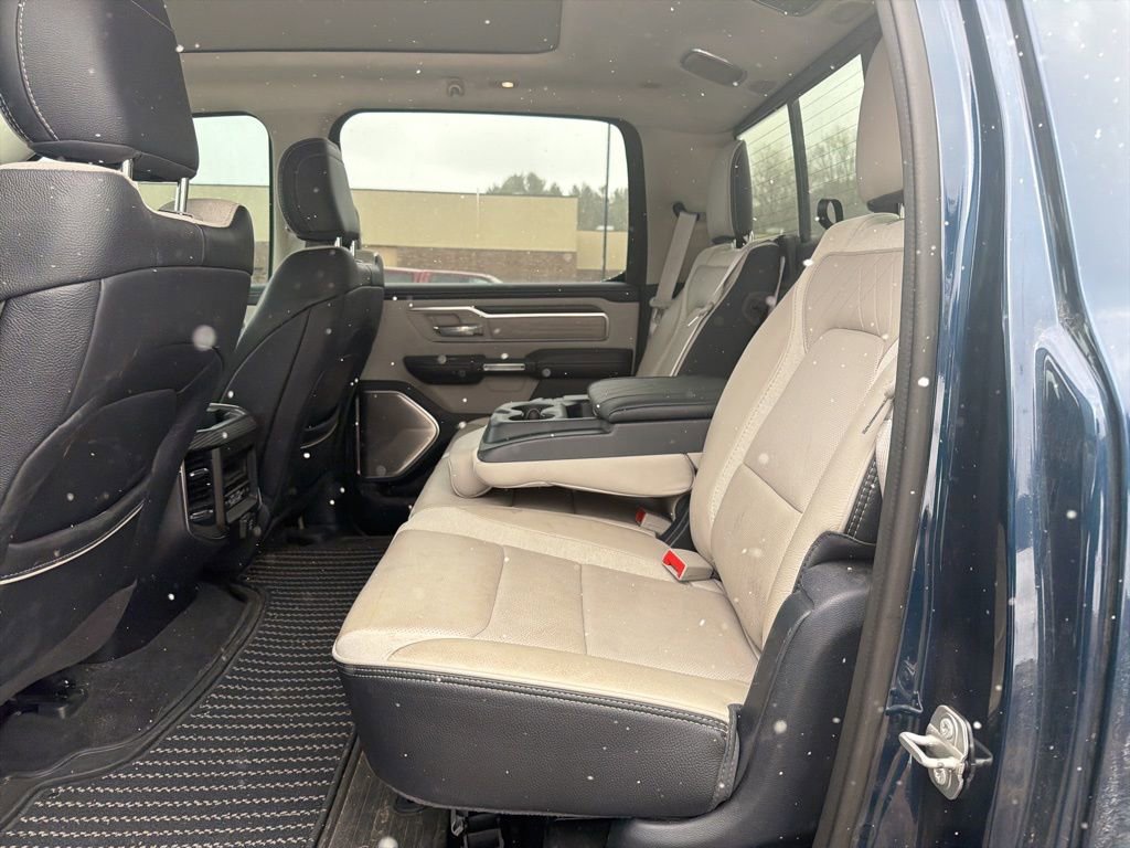 Used 2024 RAM 1500 Limited AWD/4WD image 5
