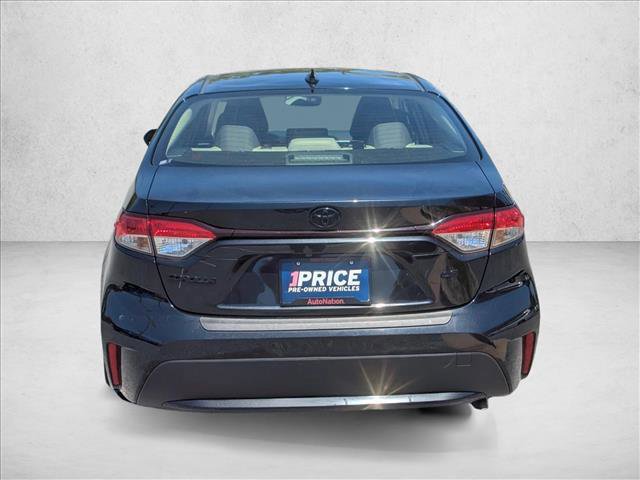 Used 2022 Toyota Corolla LE FWD image 6