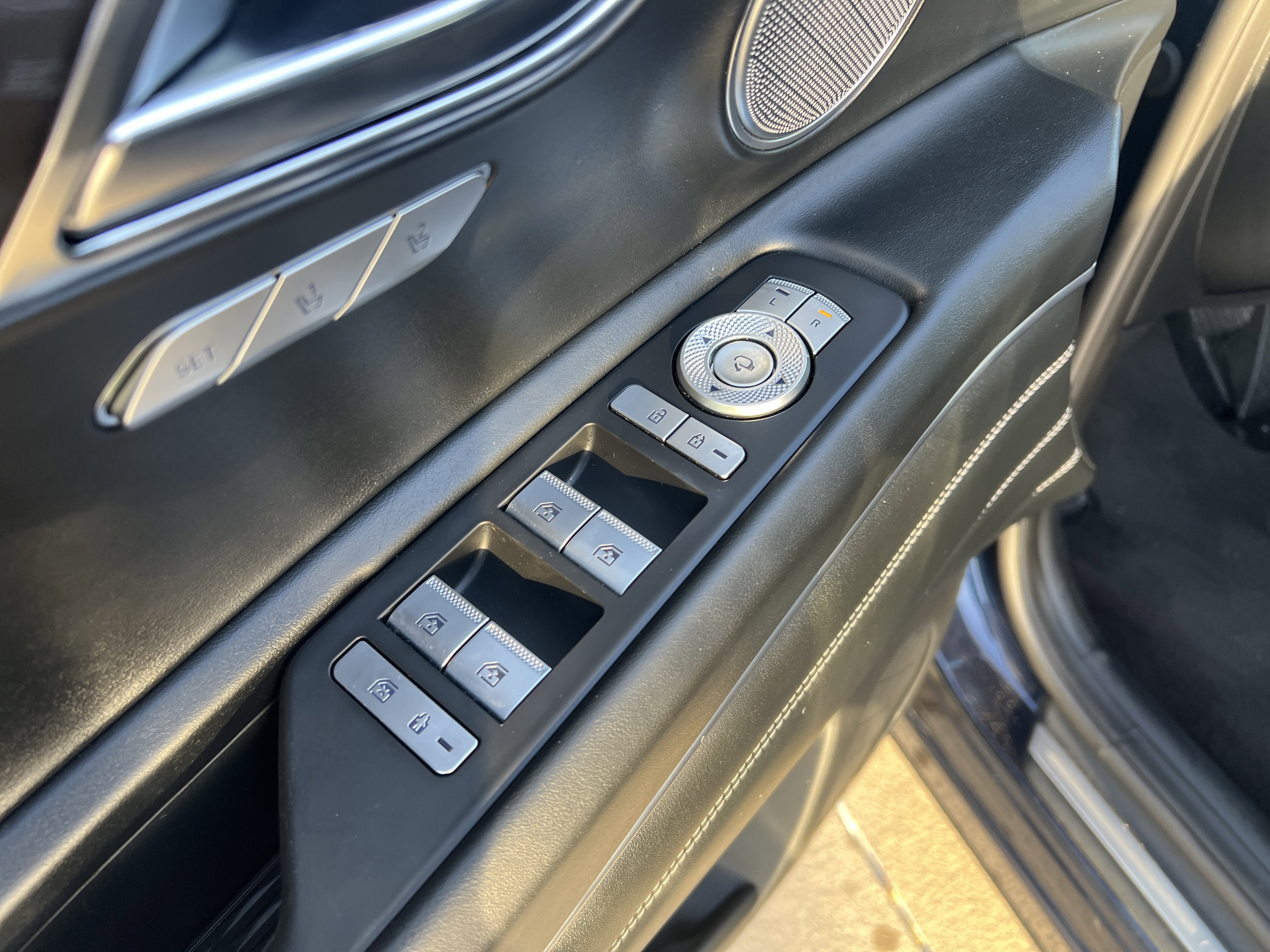 Used 2021 Genesis GV80 3.5T w/ Prestige Package 07 image 14