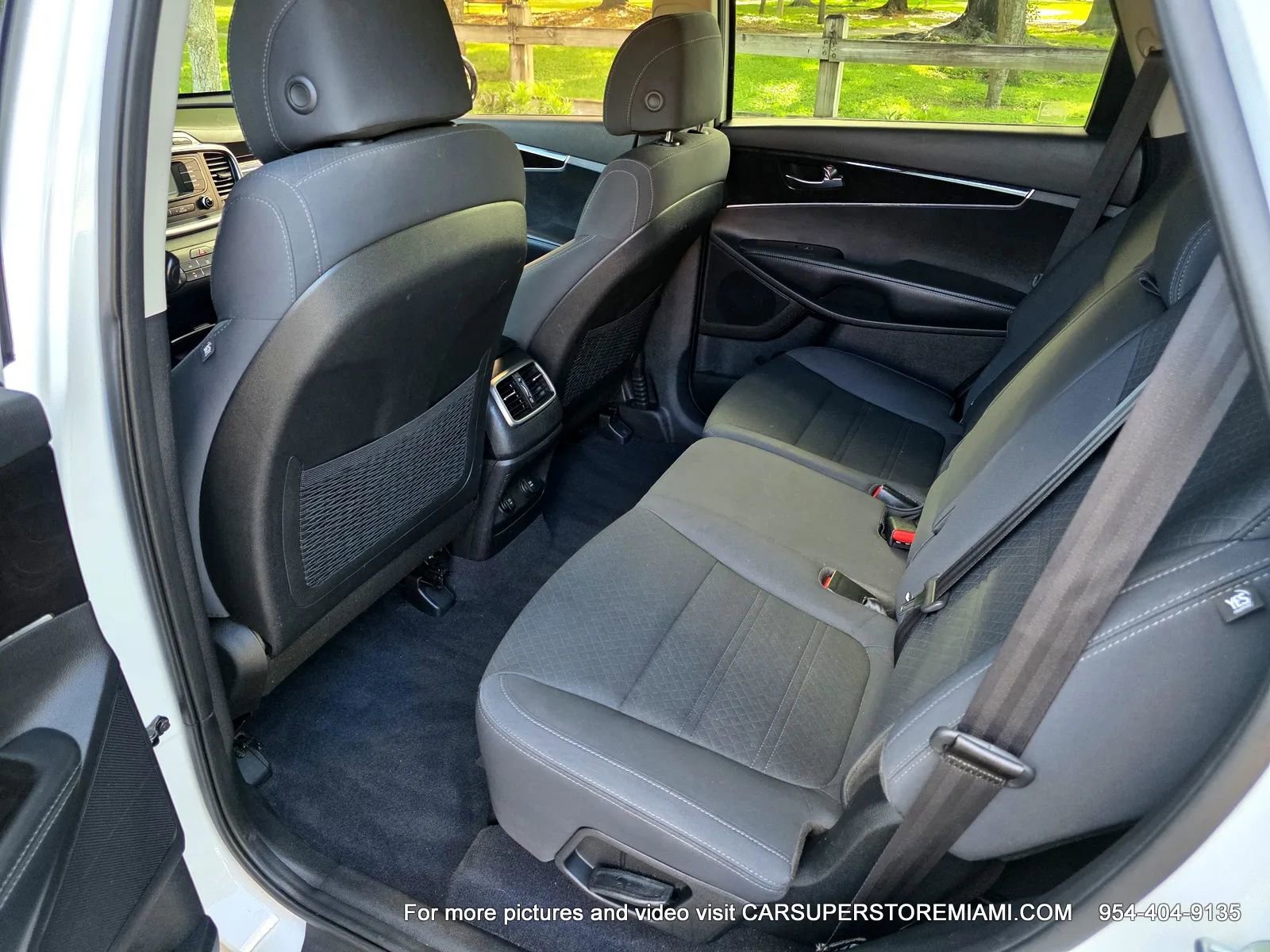 Used 2017 Kia Sorento LX FWD image 24