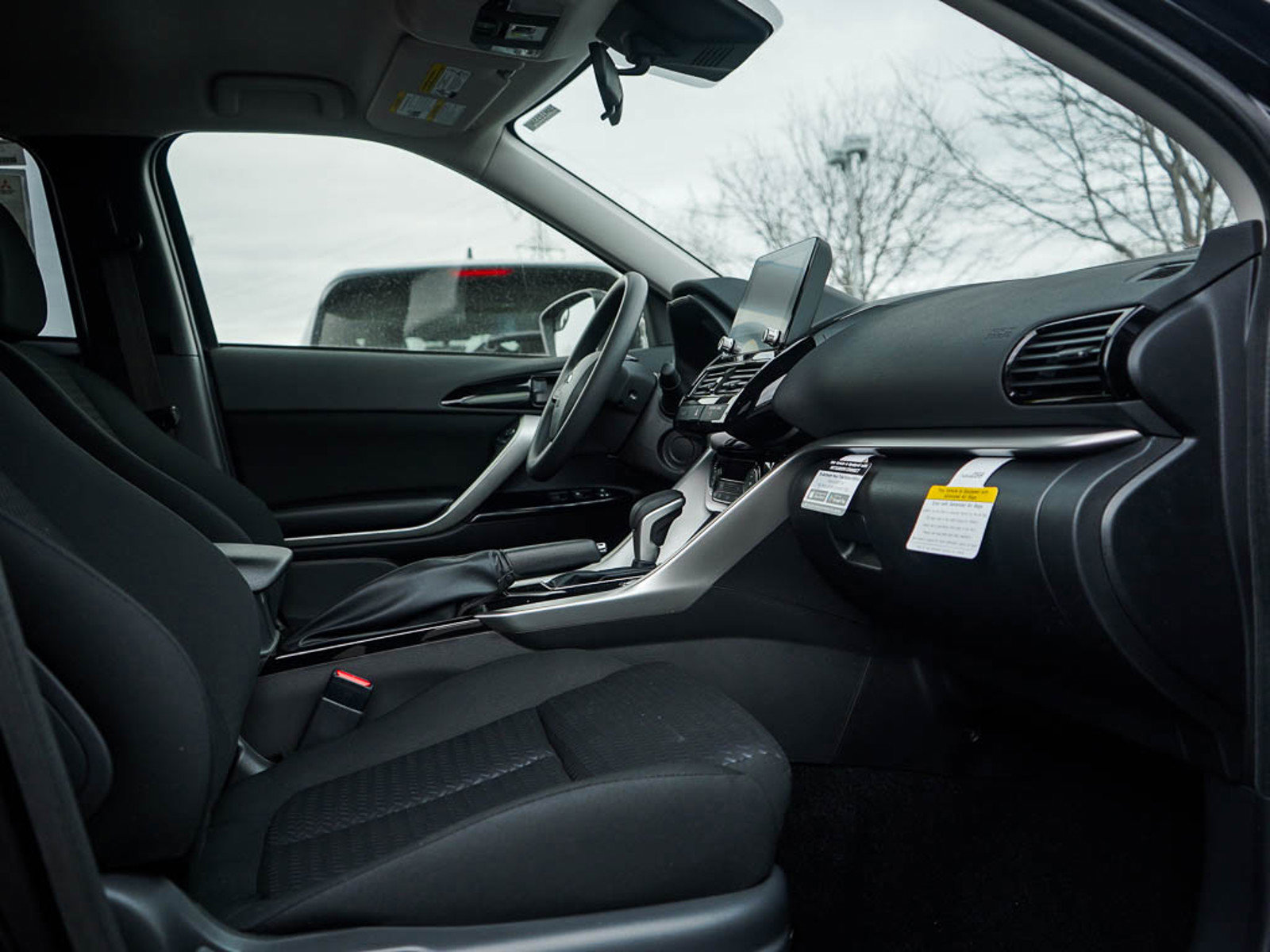 New 2025 Mitsubishi Eclipse Cross LE image 10