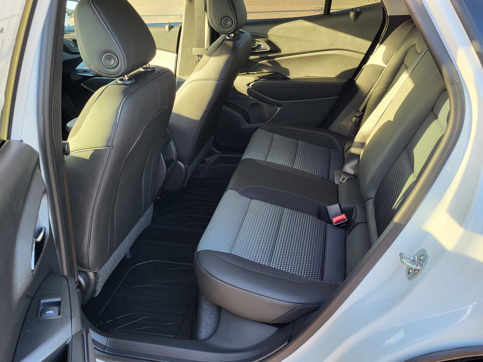 New 2026 Chevrolet Trax LT w/ Driver Confidence Package image 13