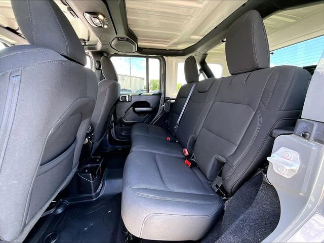 Used 2023 Jeep Wrangler Unlimited Sport AWD/4WD image 15