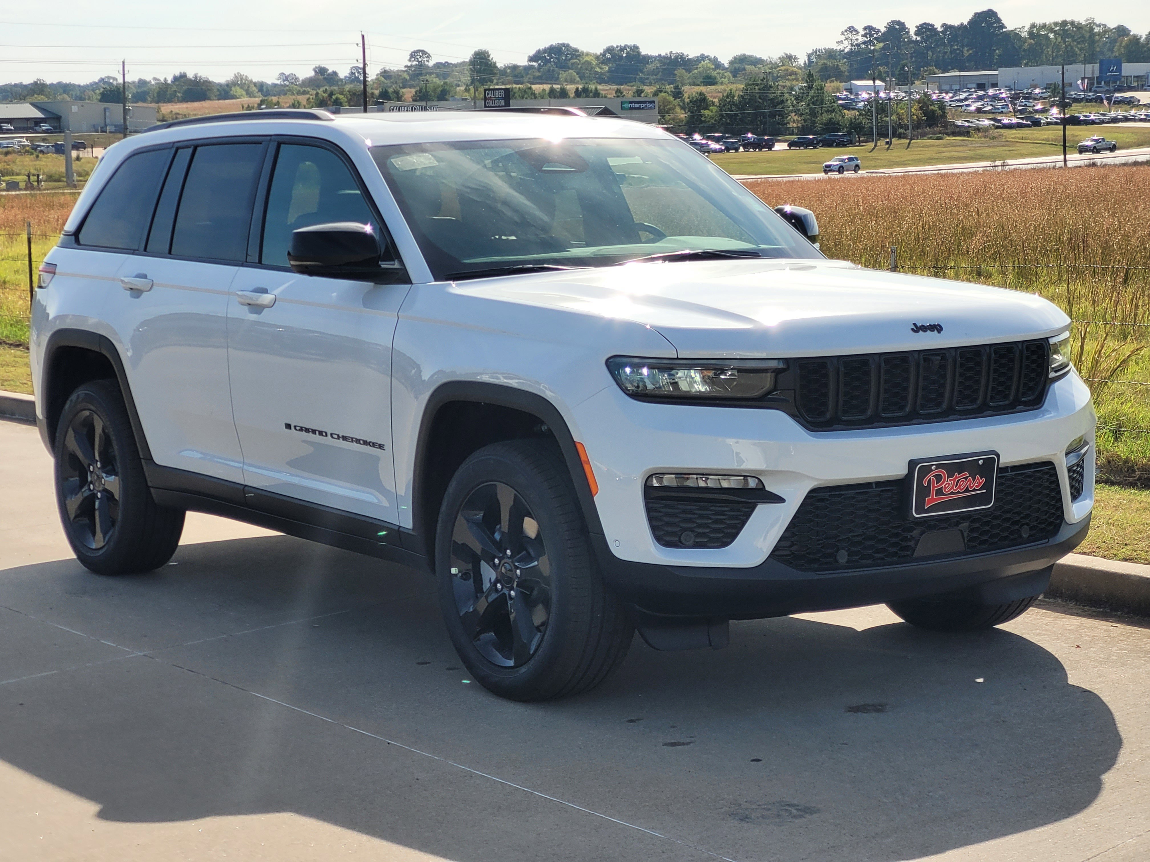 New 2025 Jeep Grand Cherokee Limited w/ Luxury Tech Group II