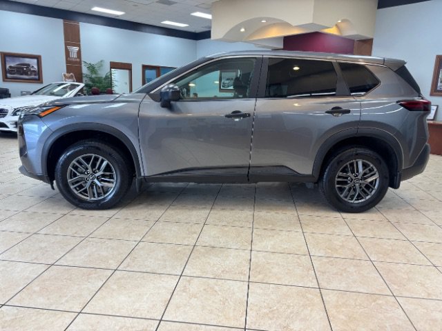 Used 2023 Nissan Rogue S FWD image 5