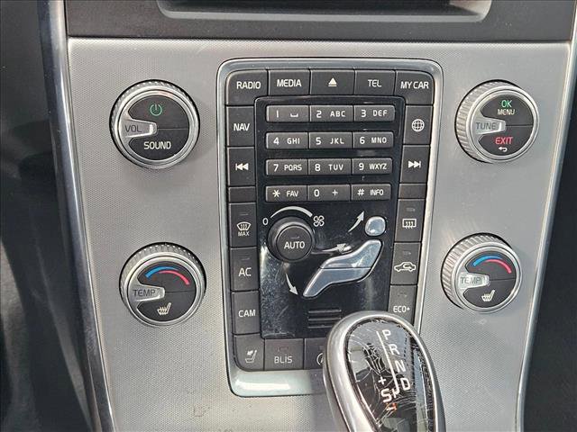 Used 2017 Volvo S60 T5 Dynamic w/ Vision Package image 16