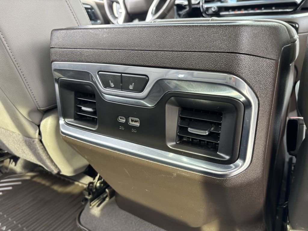 Used 2024 Chevrolet Silverado 2500 LTZ w/ LTZ Convenience Package image 25