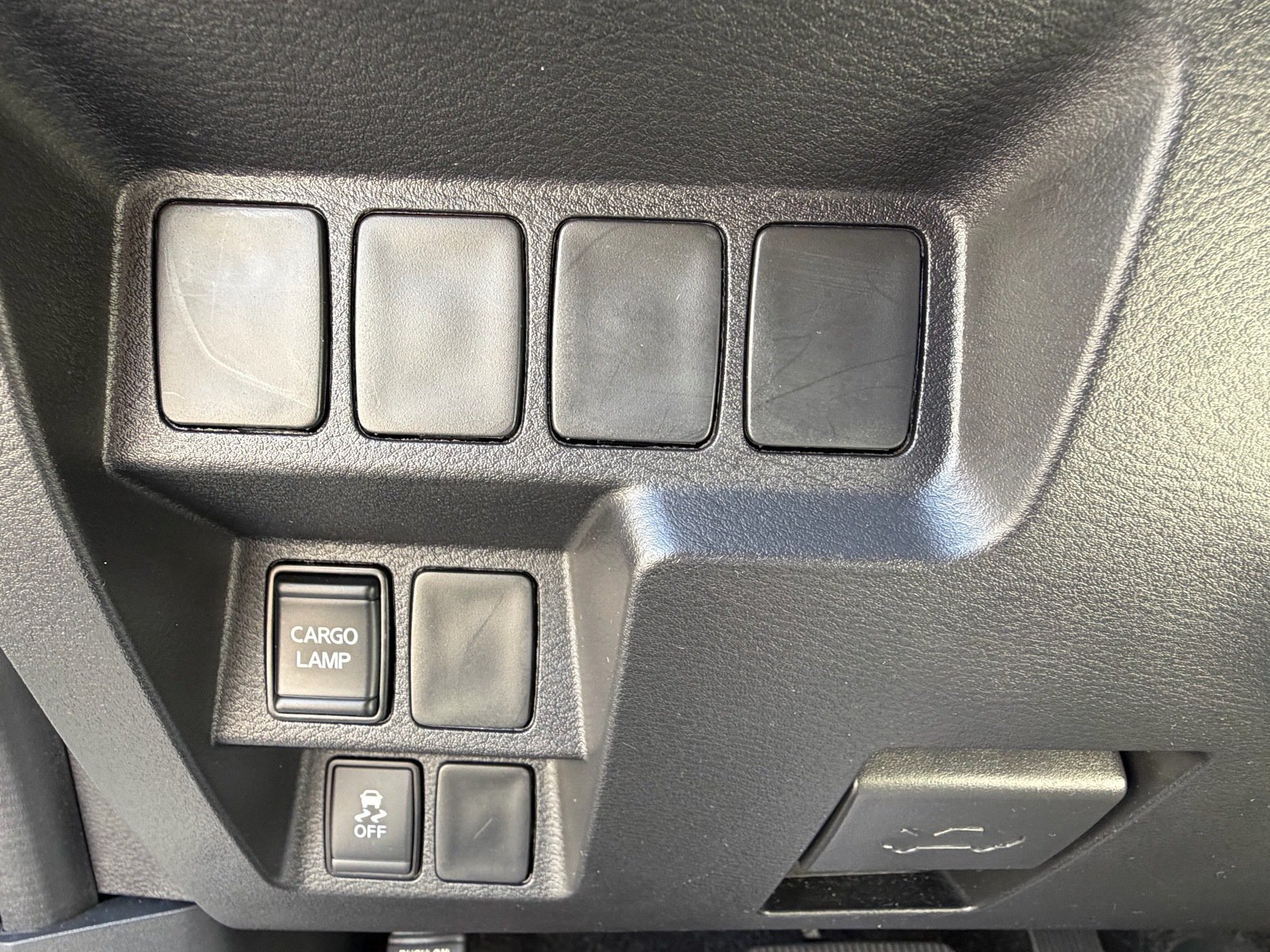 Certified 2024 Nissan Frontier SV RWD image 25