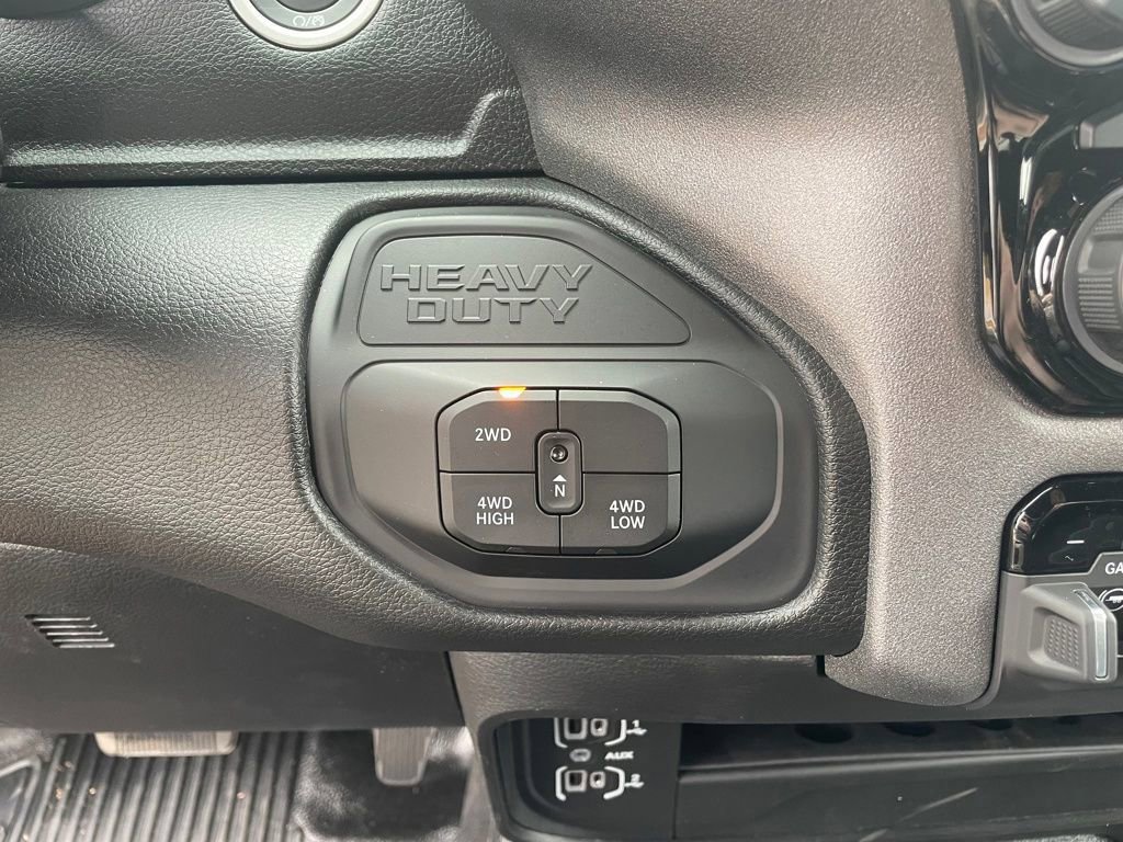New 2026 RAM 5500 Tradesman AWD/4WD image 15