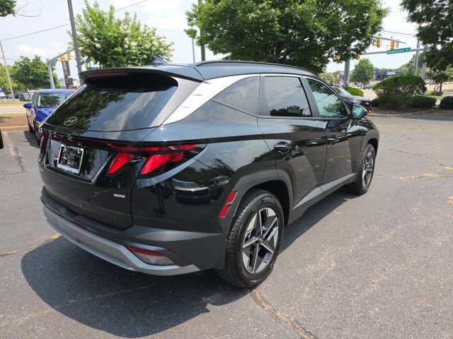 Certified 2025 Hyundai Tucson SEL AWD/4WD image 6
