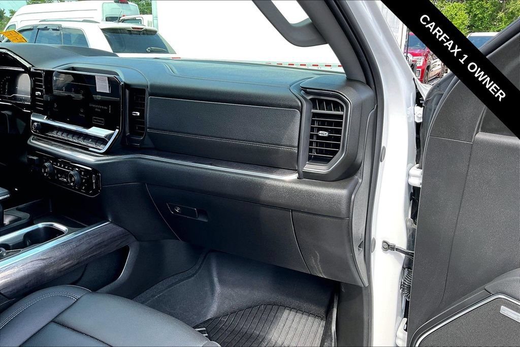 Used 2025 Chevrolet Silverado 1500 LTZ w/ Technology Package AWD/4WD image 26