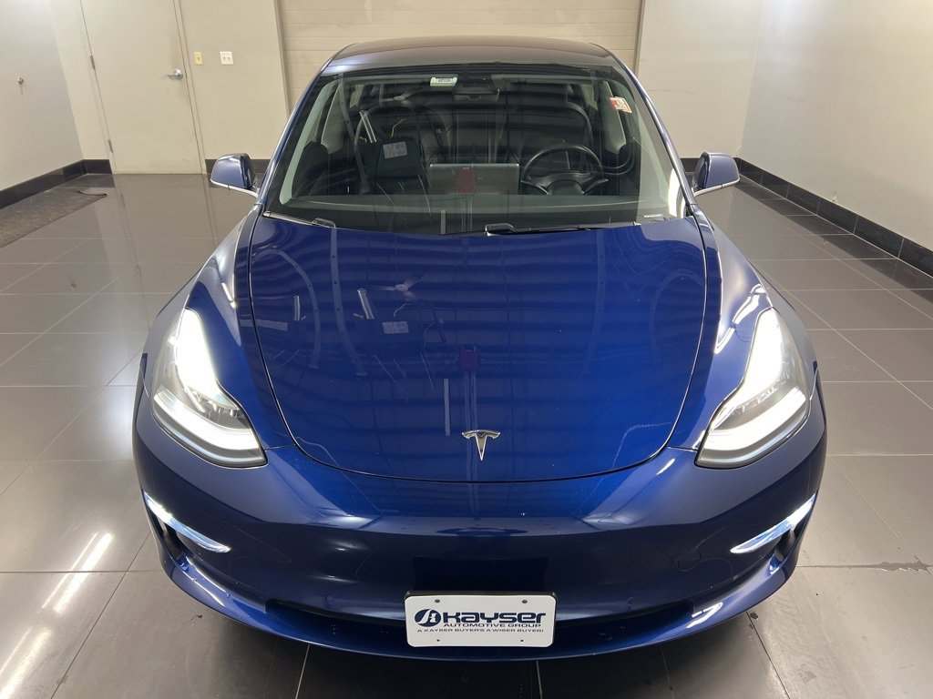 Used 2018 Tesla Model 3 Long Range image 2