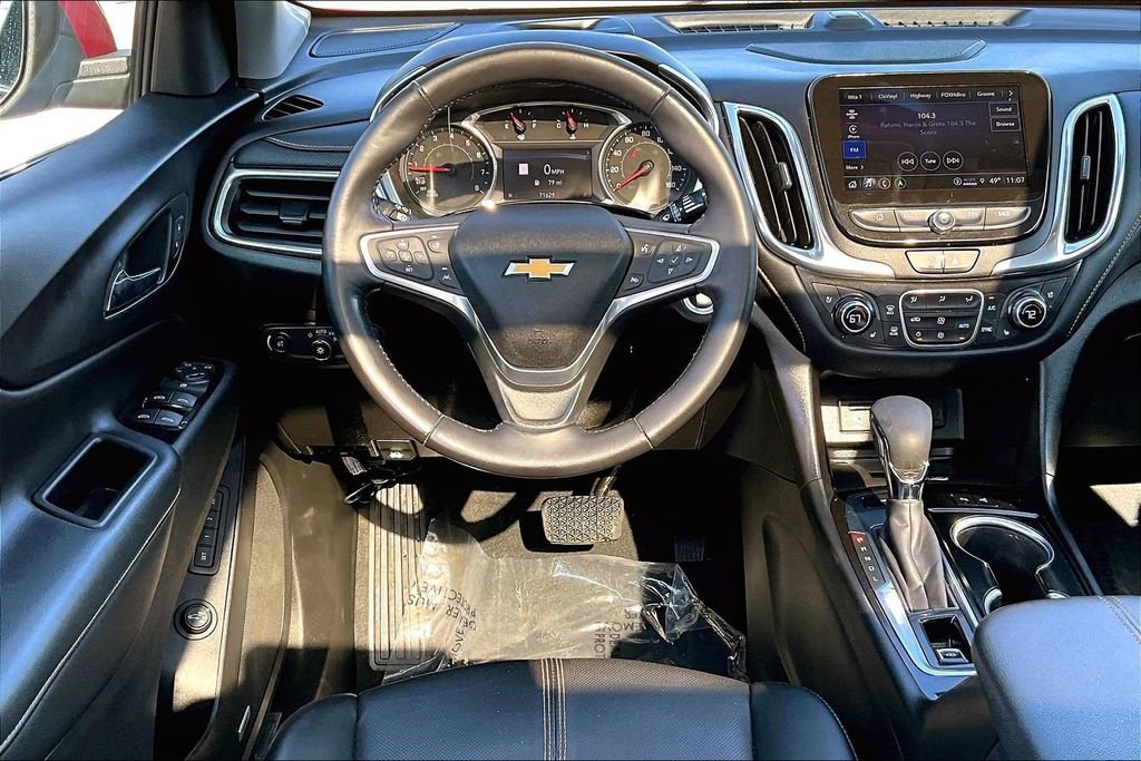 Used 2022 Chevrolet Equinox Premier AWD/4WD image 5