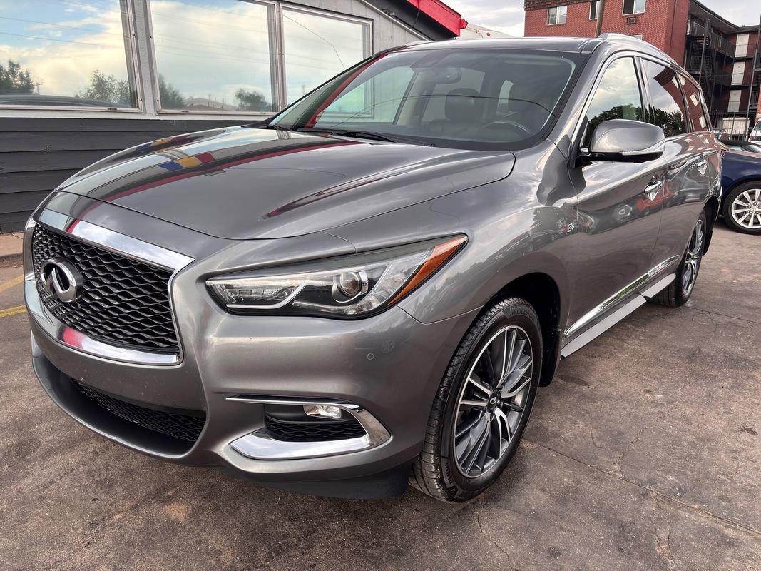 Used 2018 INFINITI QX60 AWD w/ Premium Plus Package image 3