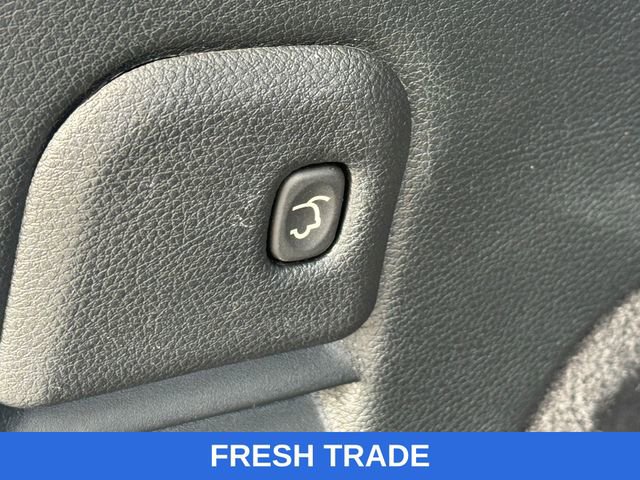 Used 2019 Jeep Grand Cherokee Limited w/ Luxury Group II image 14