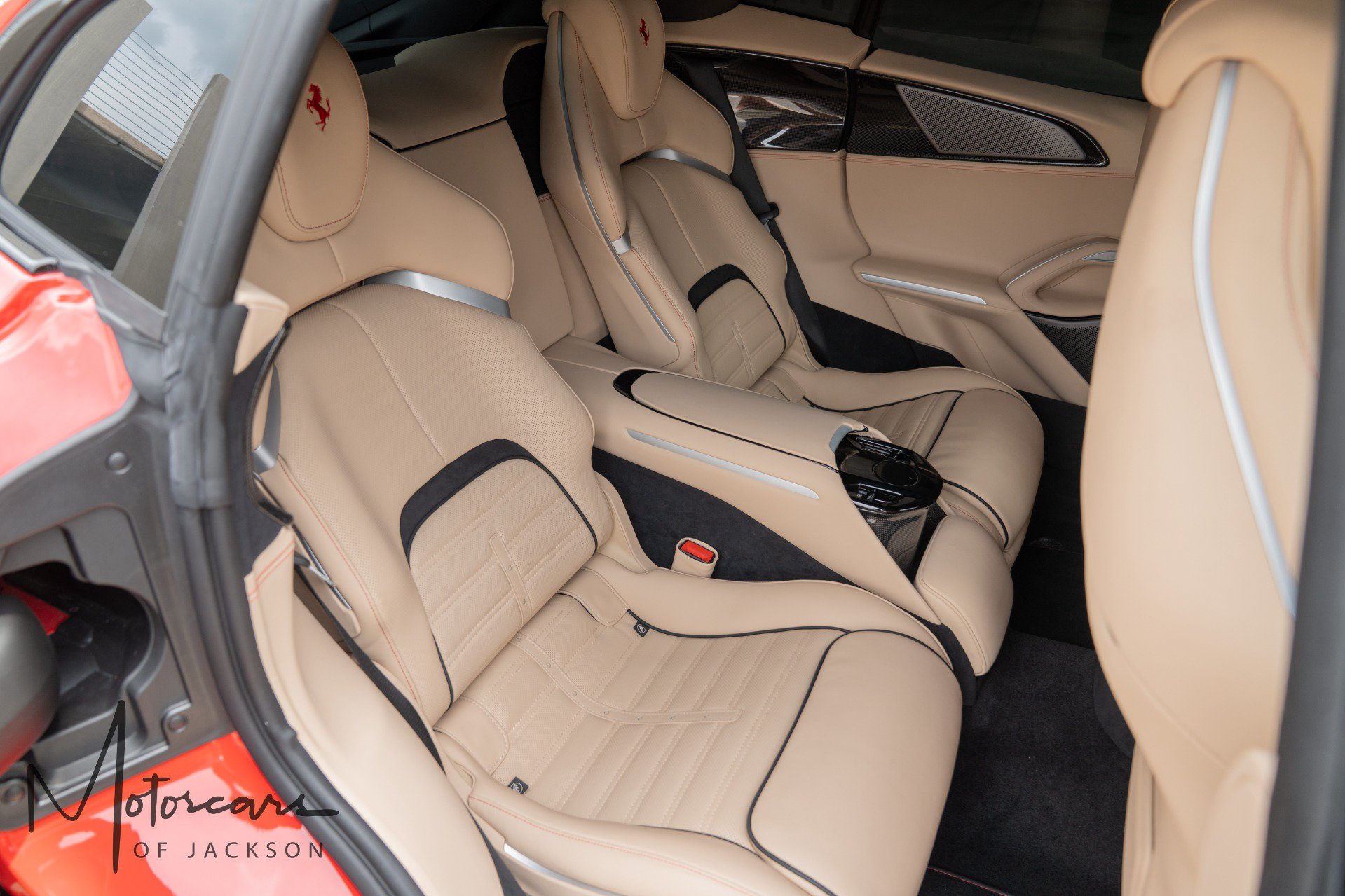 Used 2024 Ferrari Purosangue AWD/4WD image 25