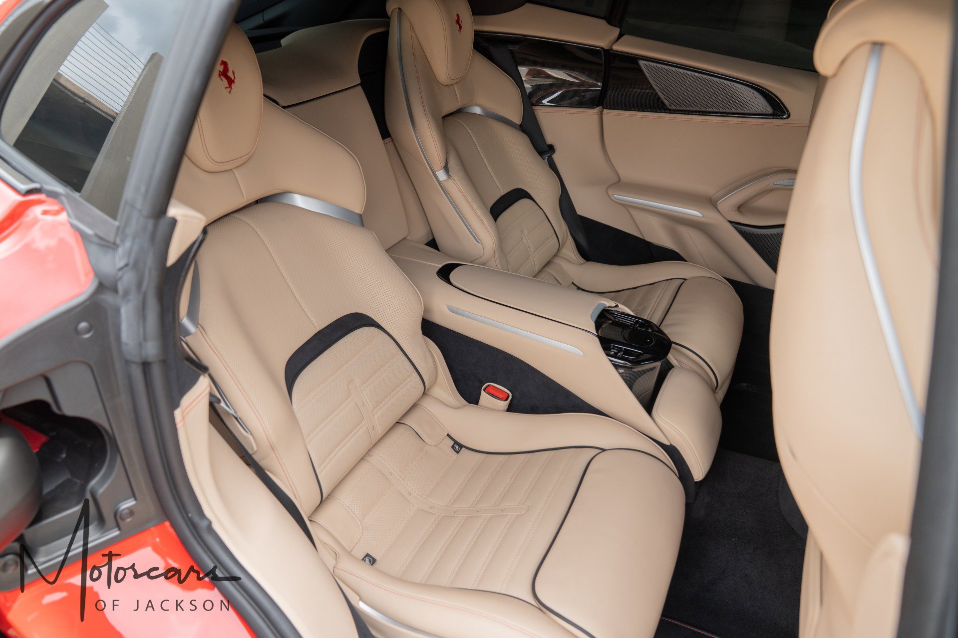Used 2024 Ferrari Purosangue AWD/4WD image 25