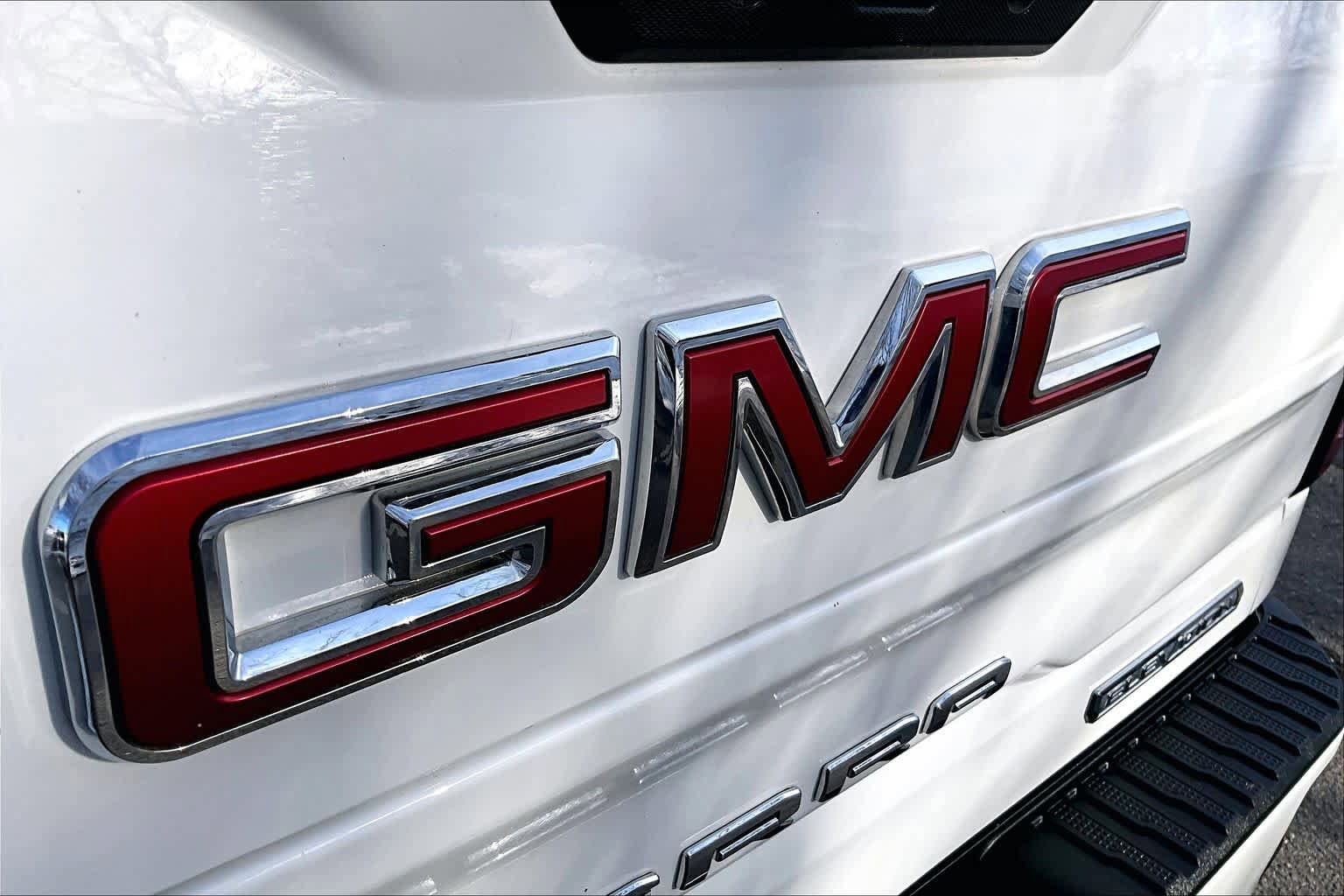 Used 2022 GMC Sierra 1500 Elevation image 29