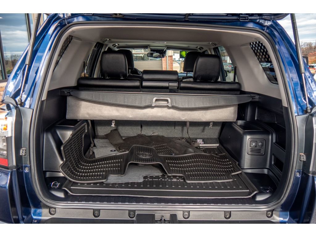 Used 2023 Toyota 4Runner TRD Off-Road Premium image 30