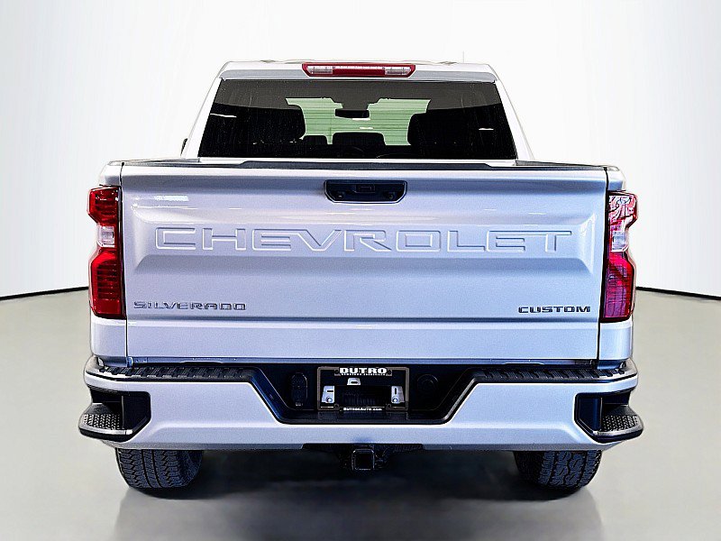 Used 2022 Chevrolet Silverado 1500 Custom image 6