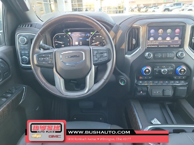 Used 2022 GMC Sierra 2500 Denali w/ Denali Black Diamond Edition AWD/4WD image 10