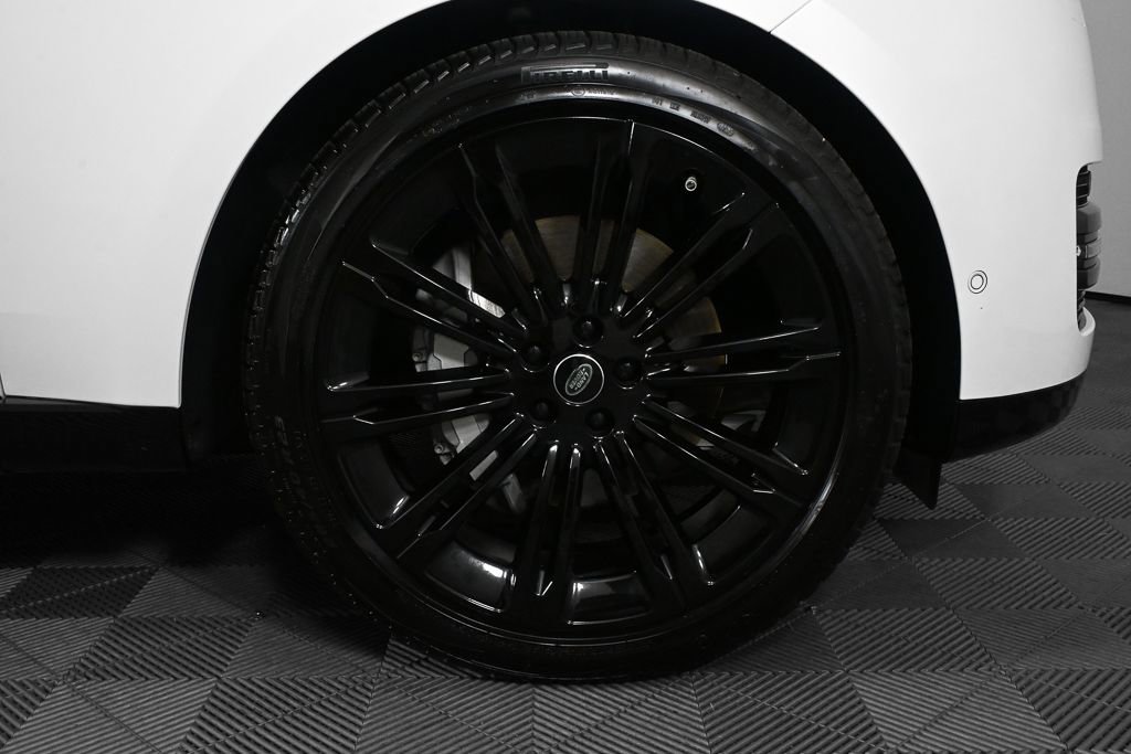 Used 2024 Land Rover Range Rover SE AWD/4WD image 35