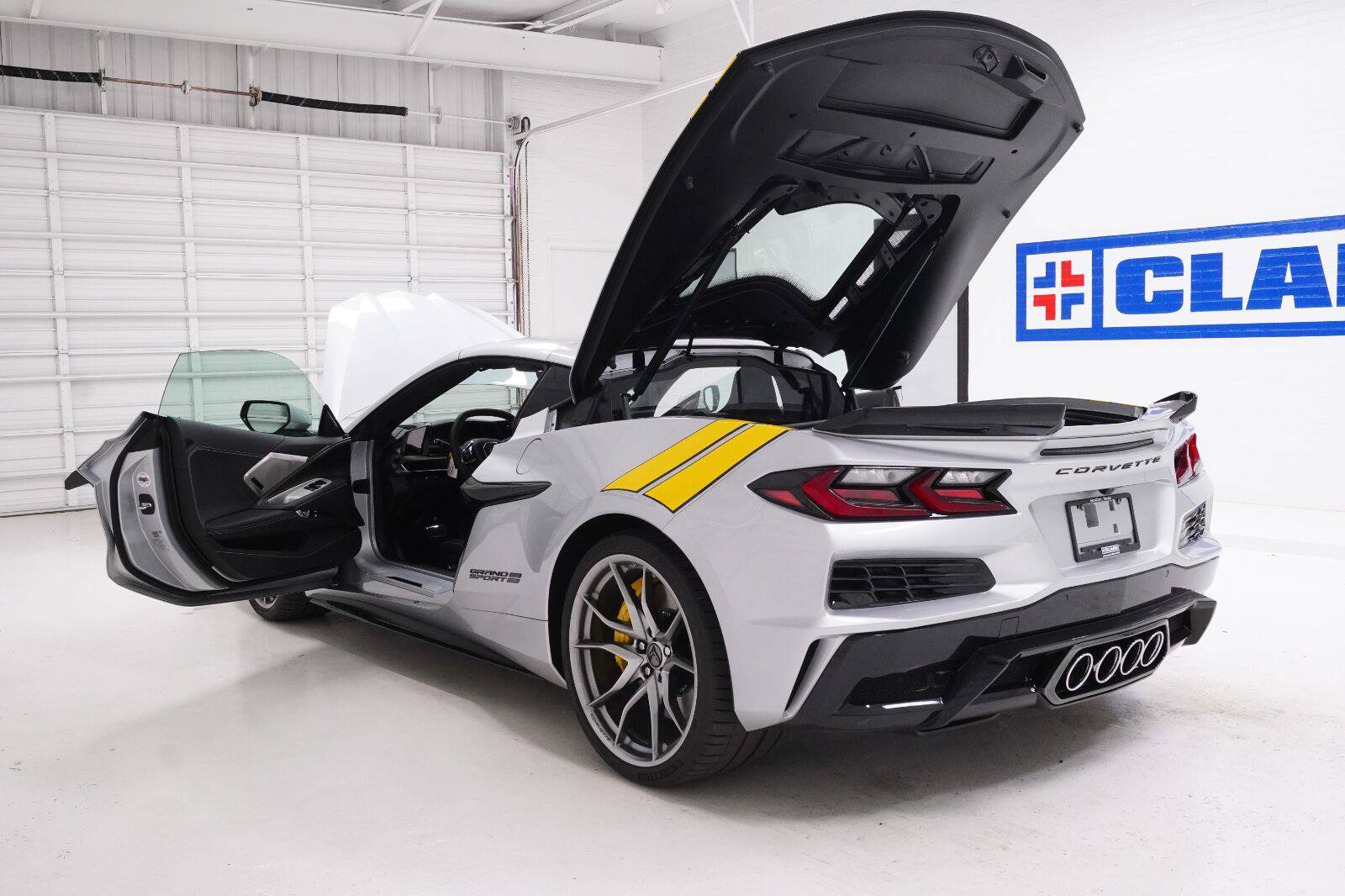 New 2027 Chevrolet Corvette Grand Sport w/ Z52 Sport Performance Package RWD image 49