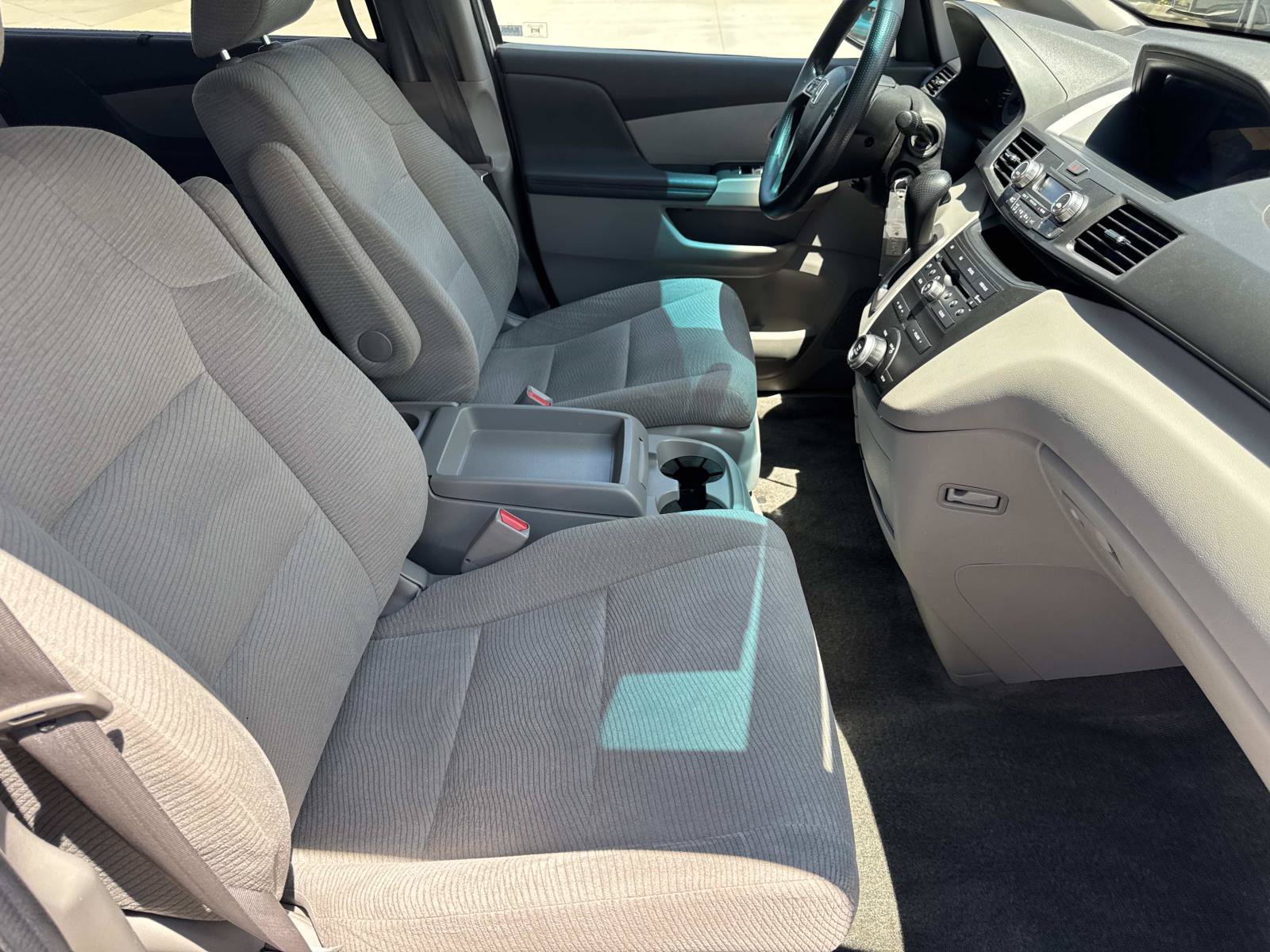 Used 2012 Honda Odyssey EX image 20