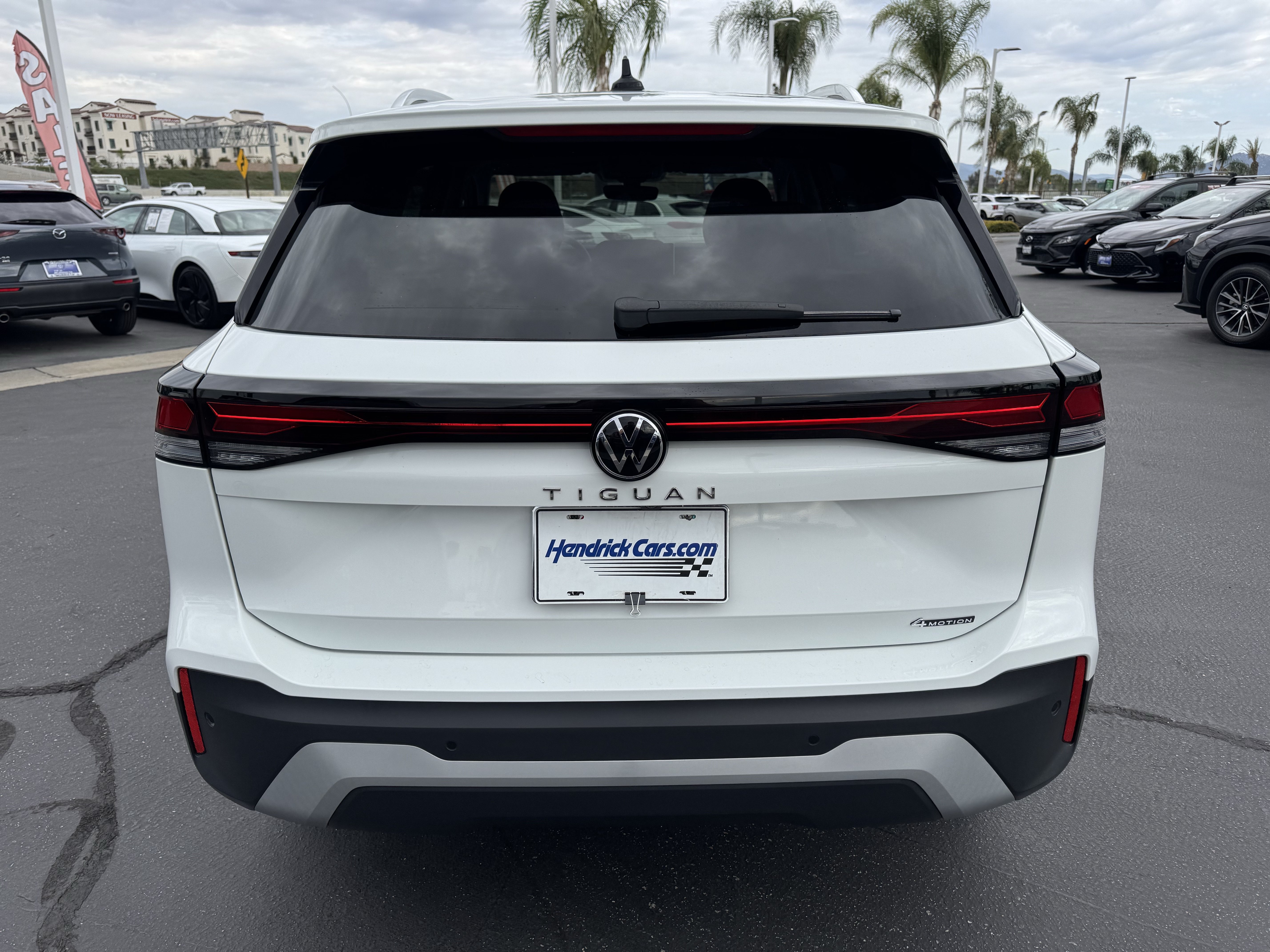 Certified 2025 Volkswagen Tiguan S AWD/4WD image 7