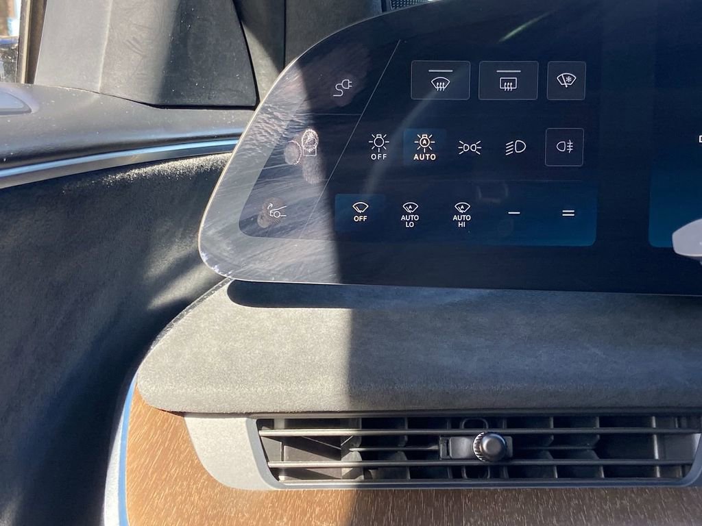 Used 2022 Lucid Air Grand Touring image 13