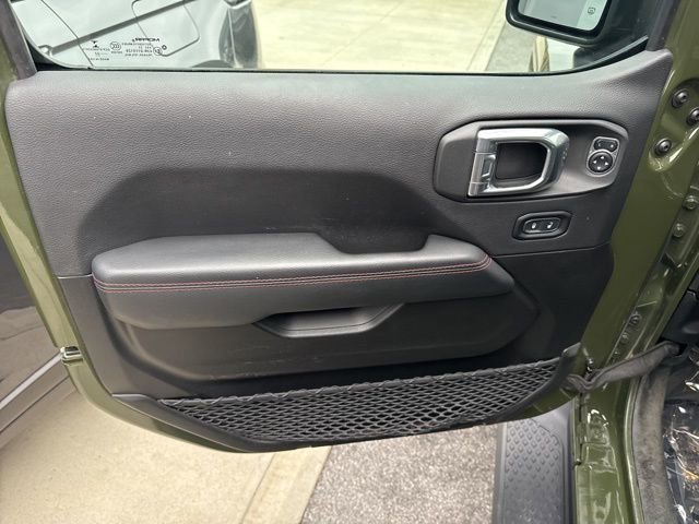 Certified 2022 Jeep Gladiator Rubicon w/ Cold Weather Group image 10